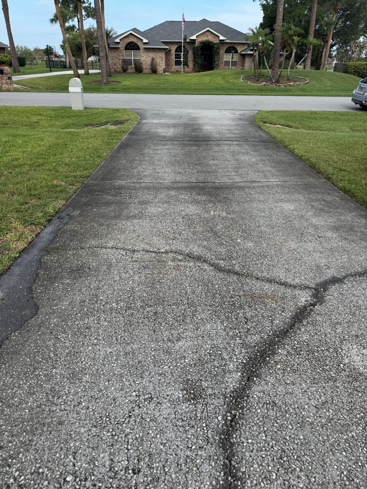 Long Driveway Pressure Washing