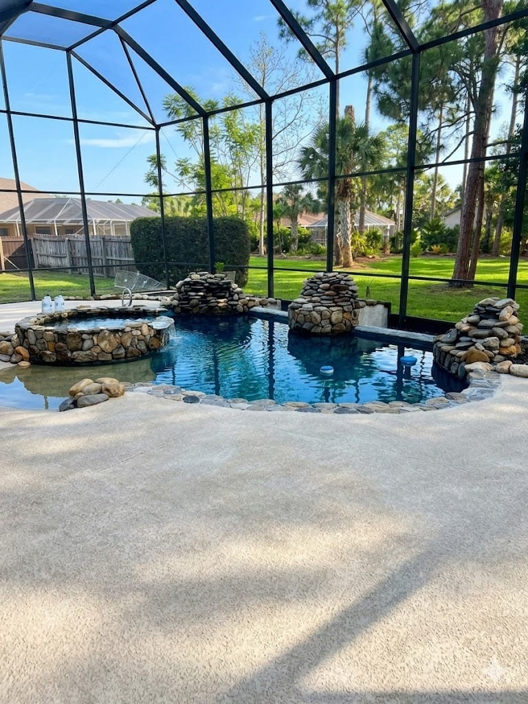 Screened Pool Deck Cleaning