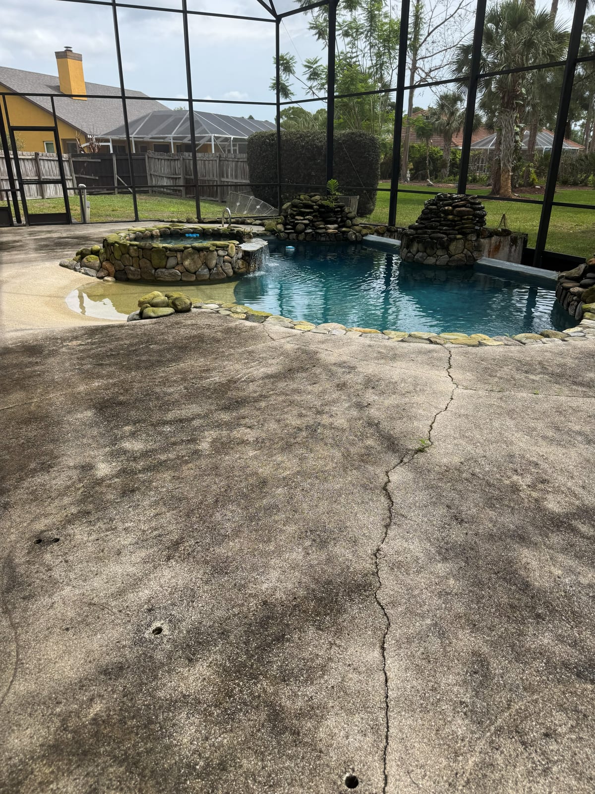 Pool Deck & Spa Cleaning