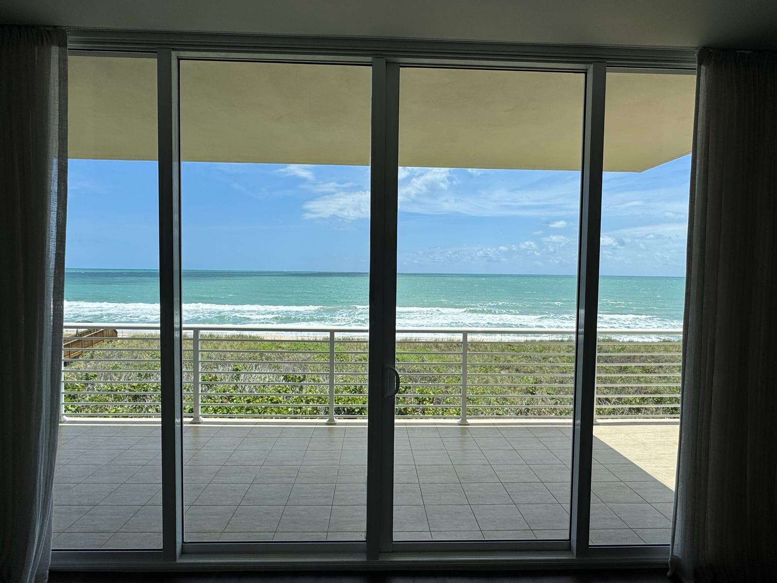 Oceanfront Slider Cleaning