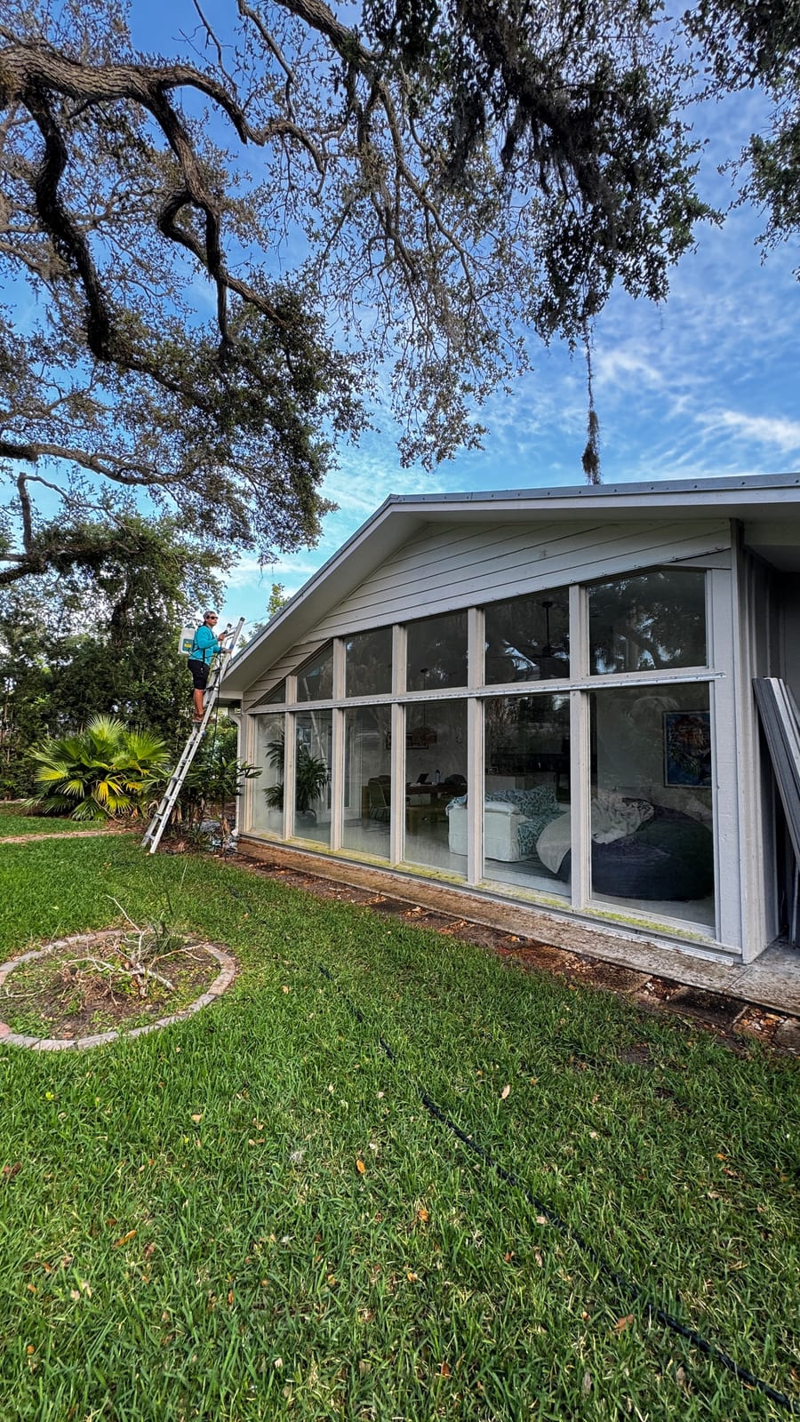 Sunroom Enclosure Cleaning